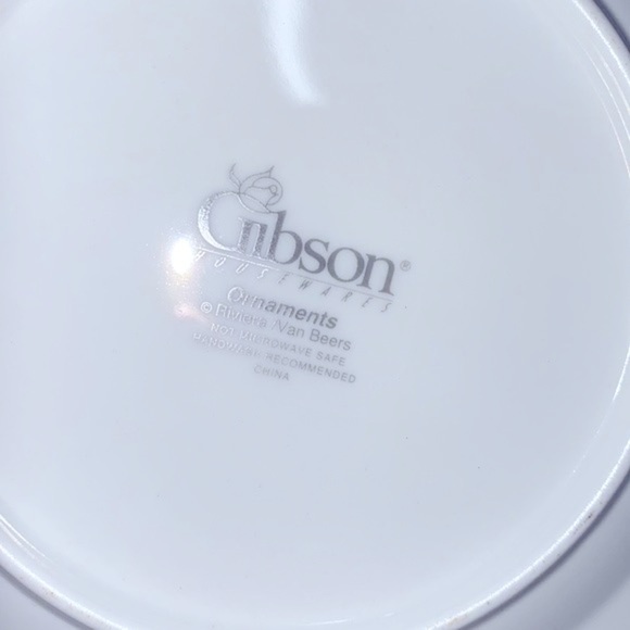 Gibson set of Ornaments small Christmas plates - Picture 4 of 4